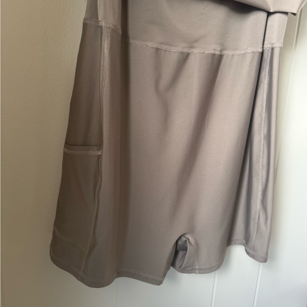 Abercrombie & Fitch Taupe YPB Dress - Picture 4 of 6